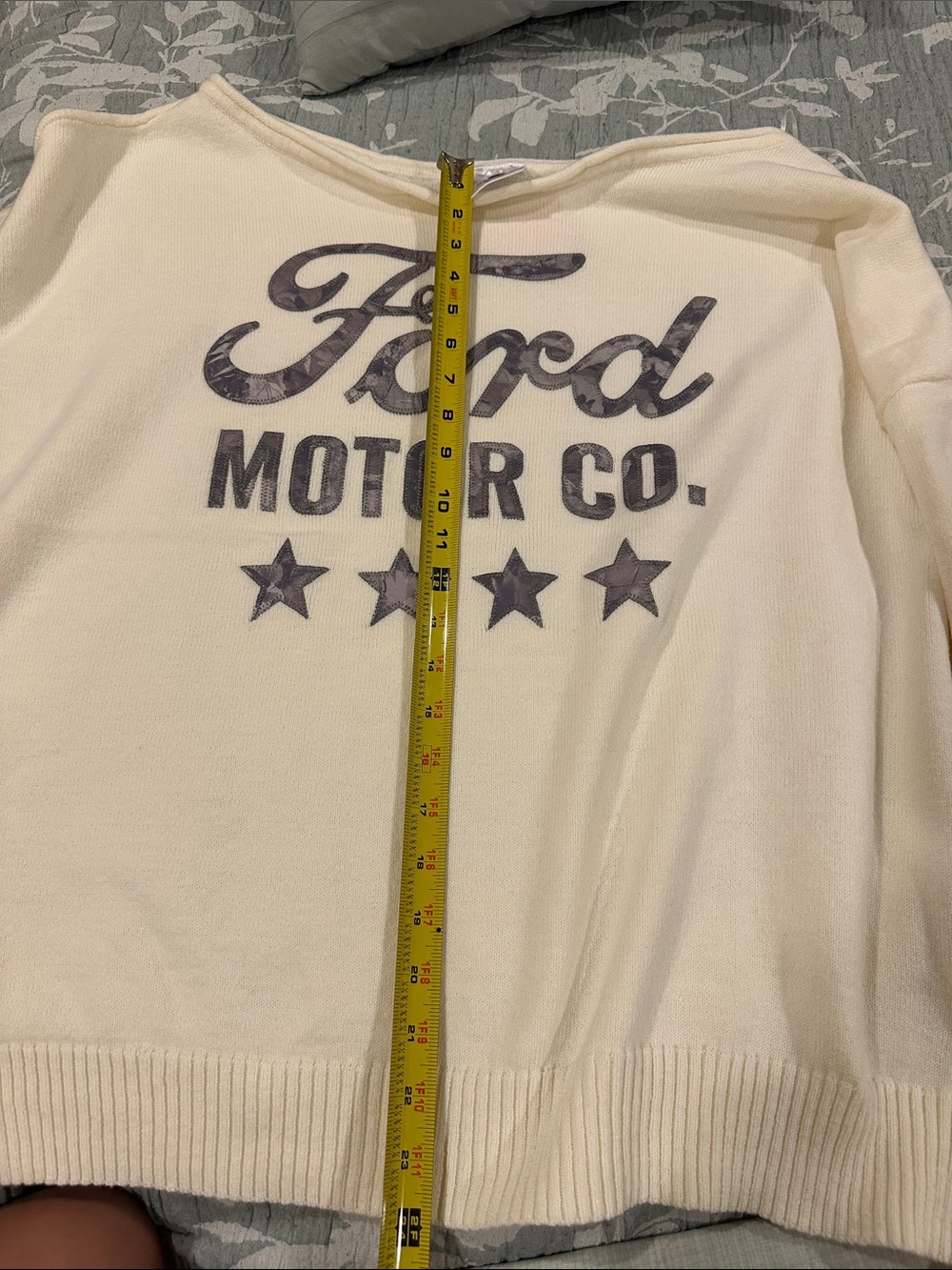 Ford Cream Branded Sweatshirt Label Detail - Picture 9 of 9